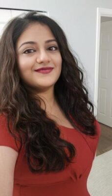 Chubby Milk Tanker Girlfriend Boobs Showing Selfie