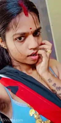 Hottest Tamil Wife Nude Striptease Selfies for Ex-Lover