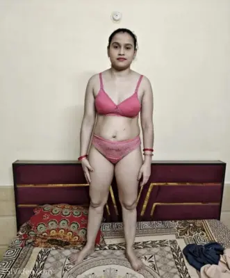 Indian Petite Bhabhi In Pink Inner Wear Goes Nude