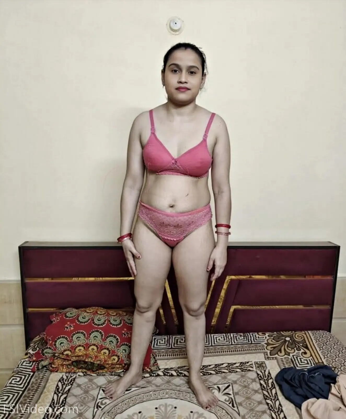 Indian Petite Bhabhi In Pink Inner Wear Goes Nude