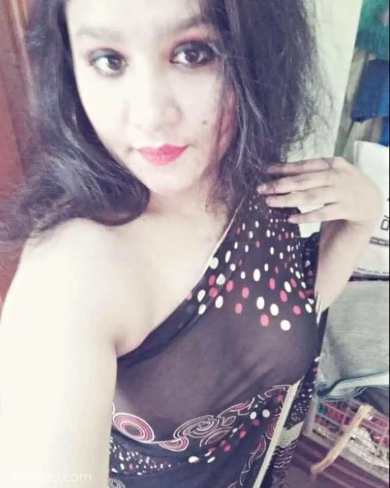 Ludhiana Girl Nude Pics Shared With College Boyfriend