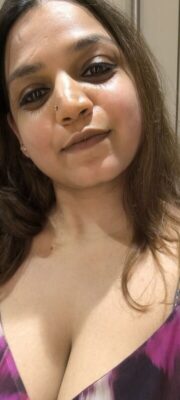 Married Indian Milf Nude Lay In Bed For Sex