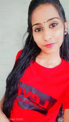 Small Tits Desi Bhabhi Nude Boobs Showing Selfies