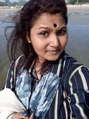 Tanker Desi Bhabhi Boob Press And Nude Private Body Show