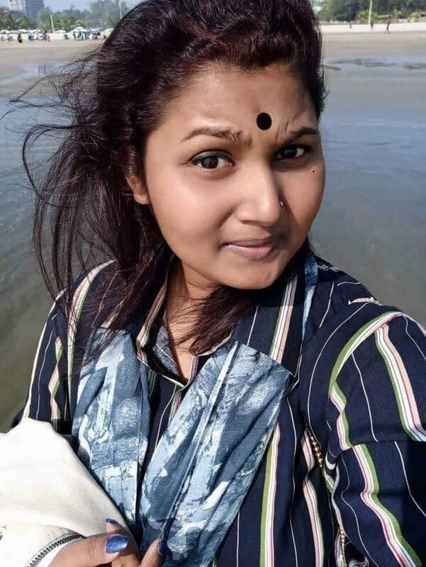 Tanker Desi Bhabhi Boob Press And Nude Private Body Show