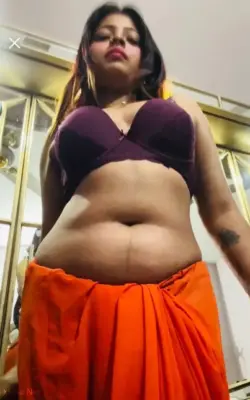 Big Ass Sexy Slut Naked Seducing Profile Picture