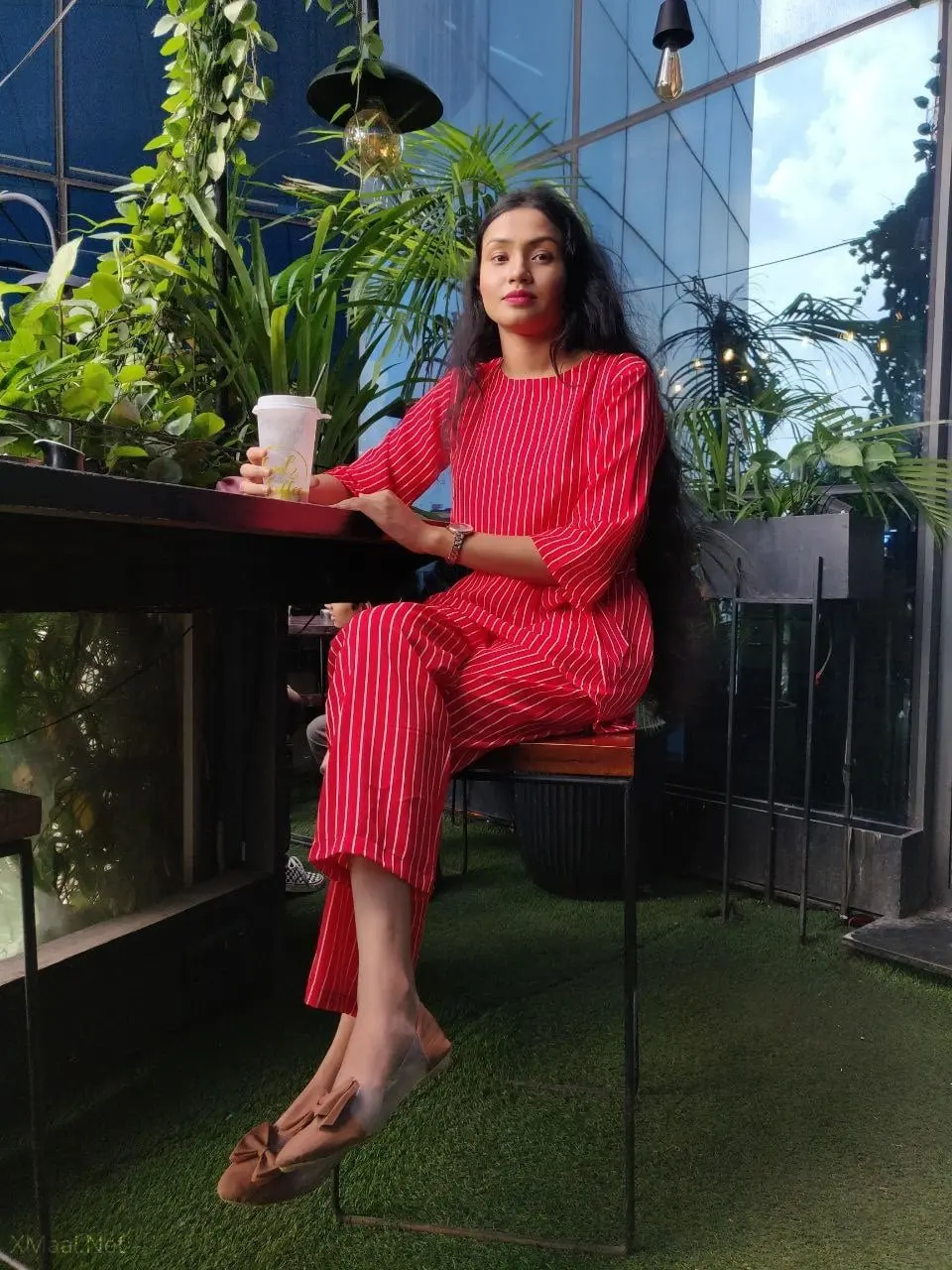 Mumbai Indian Sexy Girl Teasing Stockings Show