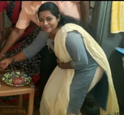 After Marriage Mallu Wife Sex Her Lover - Thumbnail 1