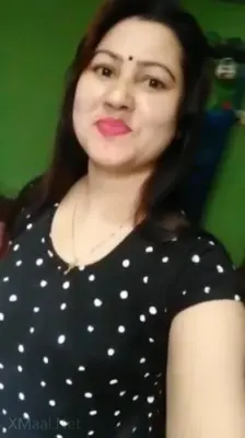 Cute Bengali Bhabhi Showing Nude Body Part On Video Call - Thumbnail 4