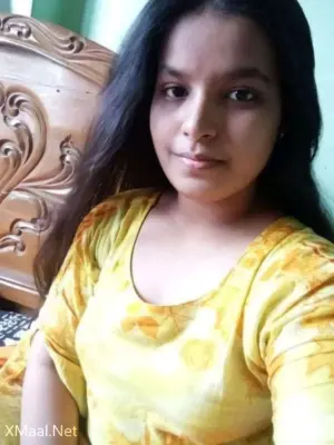 Gorgeous Girl Big Boobs Hot Photo - Thumbnail 2