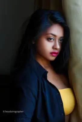 Indian Model Thick Ass And Pussy Photo - Thumbnail 5