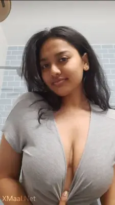 Milf Milky Big Boobs On Display For Boyfriend - Thumbnail 2