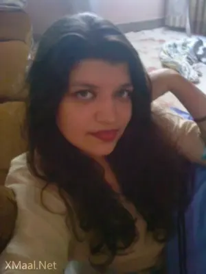 Pathan Wife Exposing Her Milky Big Boobs Nude Photos - Thumbnail 7