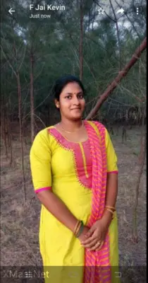 Tamil Sexy Housewife Pink Pussy And Big Boobs Nude Photos - Thumbnail 4