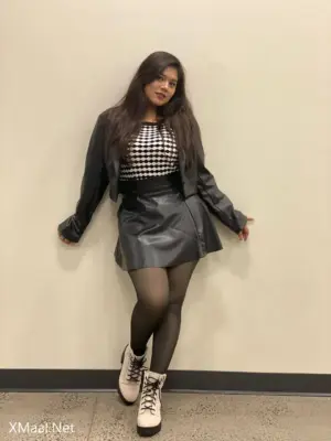 Tour To Shillong By Big Boobs Indian Girl - Thumbnail 3