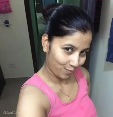 Desi Sexy Bhabhi Nude Big Boobs Photos Exposed - Thumbnail 3
