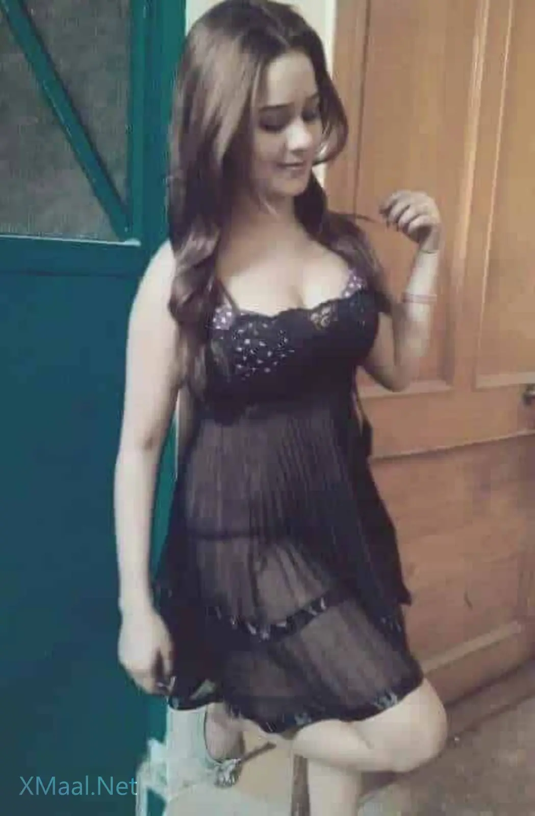 High Class Society Sexy Girlfriend Nude Photo - Thumbnail 5