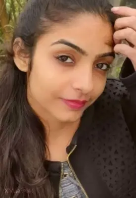 Hot Indian Young Girl Nudes - Thumbnail 1