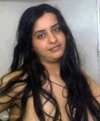 Indian Chubby Muslim Hot Bhabhi Nude Big Boobs Photo - Thumbnail 5