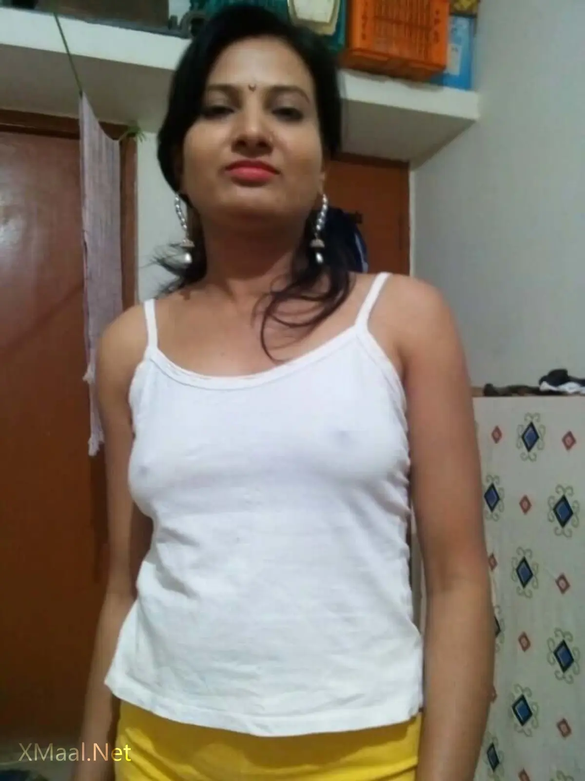 Indian Sexy Girl Bathing Nude Body Part Showing Selfie Photo - Thumbnail 3