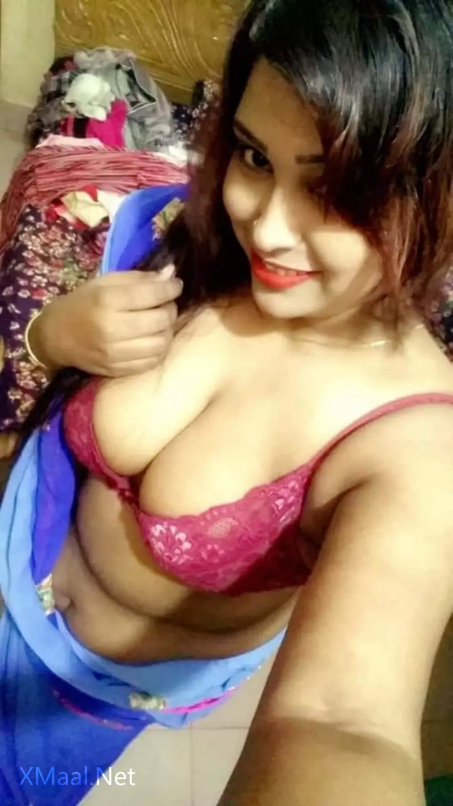Sexy Horny Big Boobs Wife Nude Photo - Thumbnail 2