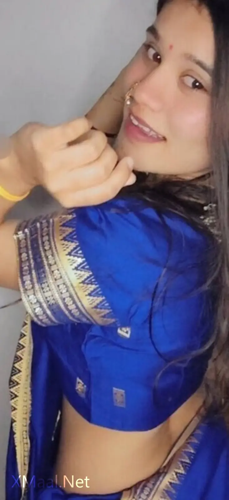 Sexy Marathi Wife Nude In Front Of Mirror - Thumbnail 4