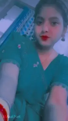 Village Bhabhi Nude Boobs Showing - Thumbnail 6