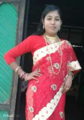 Desi Village Bhabhi Nude Fingering Pics Collection - Thumbnail 1
