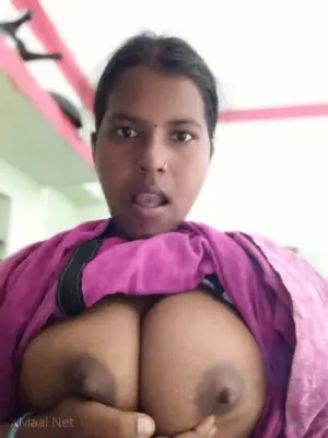 Village Desi Bhabhi Sex Pics Collection Leaked - Thumbnail 3